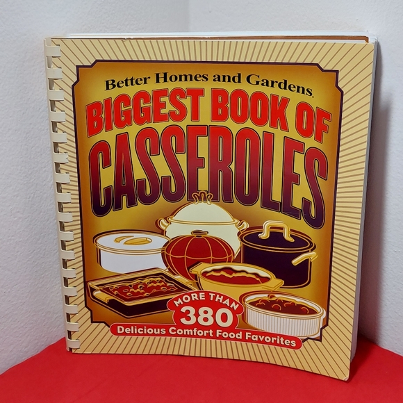 Better Homes and Gardens Biggest Book of Casseroles - Picture 2 of 10
